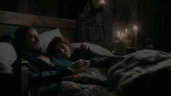 extant_GameOfThrones_1x01-WinterIsComing_4415