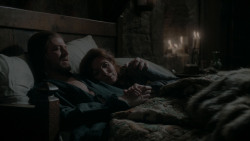 extant_GameOfThrones_1x01-WinterIsComing_4422