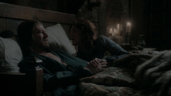extant_GameOfThrones_1x01-WinterIsComing_4426