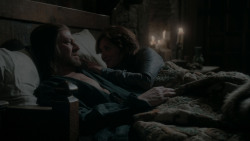 extant_GameOfThrones_1x01-WinterIsComing_4432