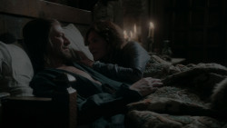 extant_GameOfThrones_1x01-WinterIsComing_4437