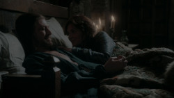 extant_GameOfThrones_1x01-WinterIsComing_4439