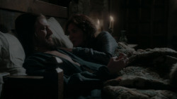 extant_GameOfThrones_1x01-WinterIsComing_4441