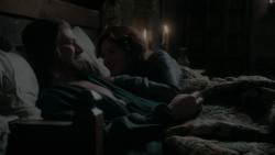 extant_GameOfThrones_1x01-WinterIsComing_4445