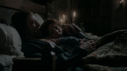 extant_GameOfThrones_1x01-WinterIsComing_4450
