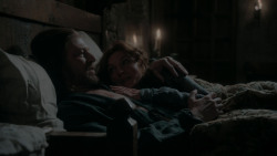 extant_GameOfThrones_1x01-WinterIsComing_4456