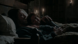 extant_GameOfThrones_1x01-WinterIsComing_4460