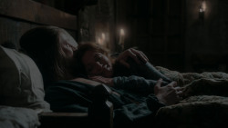 extant_GameOfThrones_1x01-WinterIsComing_4465