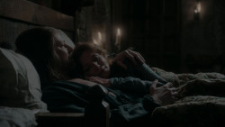 extant_GameOfThrones_1x01-WinterIsComing_4469