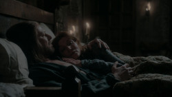 extant_GameOfThrones_1x01-WinterIsComing_4477