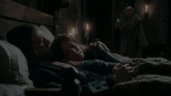 extant_GameOfThrones_1x01-WinterIsComing_4480
