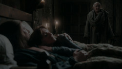 extant_GameOfThrones_1x01-WinterIsComing_4487