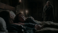 extant_GameOfThrones_1x01-WinterIsComing_4489