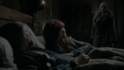 extant_GameOfThrones_1x01-WinterIsComing_4493