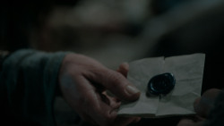 extant_GameOfThrones_1x01-WinterIsComing_4505