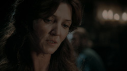 extant_GameOfThrones_1x01-WinterIsComing_4525