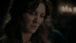 extant_GameOfThrones_1x01-WinterIsComing_4528