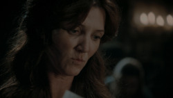 extant_GameOfThrones_1x01-WinterIsComing_4531