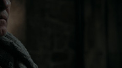 extant_GameOfThrones_1x01-WinterIsComing_4552