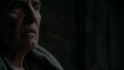 extant_GameOfThrones_1x01-WinterIsComing_4554