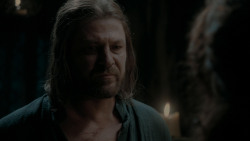 extant_GameOfThrones_1x01-WinterIsComing_4582