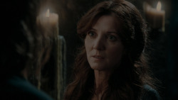 extant_GameOfThrones_1x01-WinterIsComing_4584
