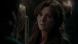 extant_GameOfThrones_1x01-WinterIsComing_4585