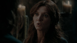extant_GameOfThrones_1x01-WinterIsComing_4587