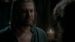extant_GameOfThrones_1x01-WinterIsComing_4593