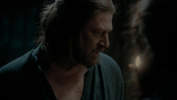 extant_GameOfThrones_1x01-WinterIsComing_4609
