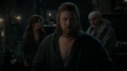 extant_GameOfThrones_1x01-WinterIsComing_4637