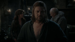 extant_GameOfThrones_1x01-WinterIsComing_4649