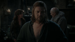 extant_GameOfThrones_1x01-WinterIsComing_4652