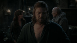 extant_GameOfThrones_1x01-WinterIsComing_4655