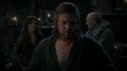 extant_GameOfThrones_1x01-WinterIsComing_4657