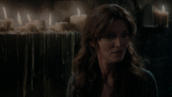 extant_GameOfThrones_1x01-WinterIsComing_4672
