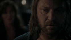 extant_GameOfThrones_1x01-WinterIsComing_4684