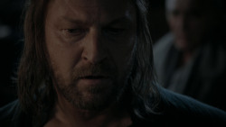 extant_GameOfThrones_1x01-WinterIsComing_4695