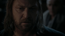 extant_GameOfThrones_1x01-WinterIsComing_4702
