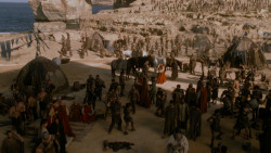 extant_GameOfThrones_1x01-WinterIsComing_4720