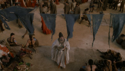 extant_GameOfThrones_1x01-WinterIsComing_4731