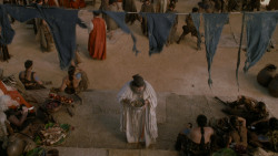 extant_GameOfThrones_1x01-WinterIsComing_4732
