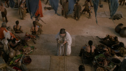 extant_GameOfThrones_1x01-WinterIsComing_4735