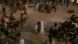 extant_GameOfThrones_1x01-WinterIsComing_4737