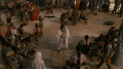 extant_GameOfThrones_1x01-WinterIsComing_4740