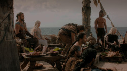extant_GameOfThrones_1x01-WinterIsComing_4746