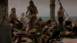 extant_GameOfThrones_1x01-WinterIsComing_4749