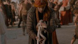 extant_GameOfThrones_1x01-WinterIsComing_4776