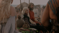 extant_GameOfThrones_1x01-WinterIsComing_4781
