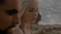 extant_GameOfThrones_1x01-WinterIsComing_4796
